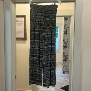 Black and white design loose fitting pants